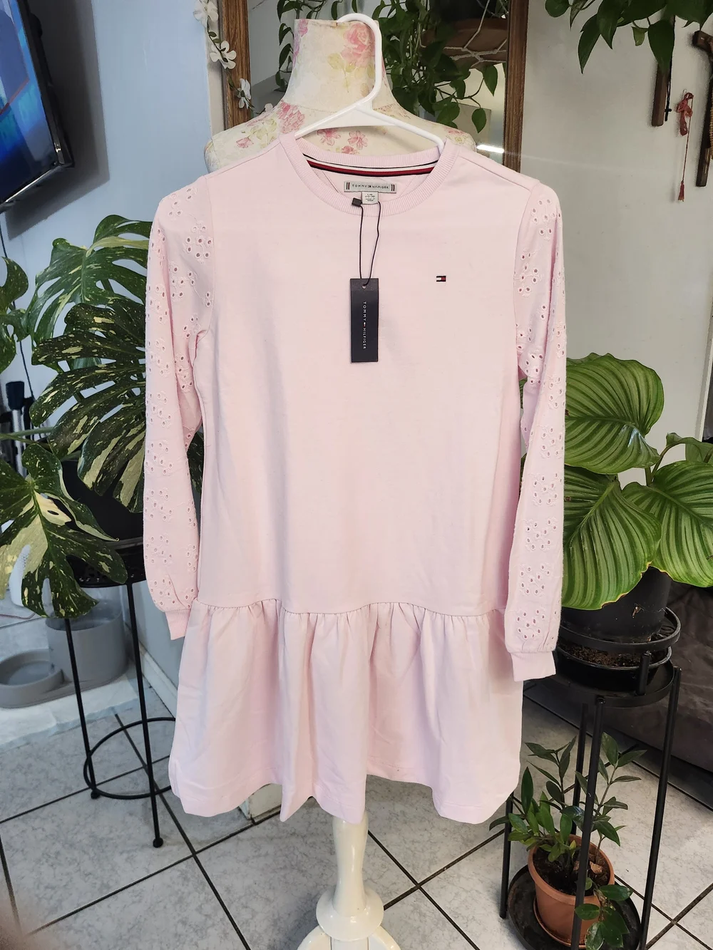 Tommy‎ Hilfiger Light Pink Eyelet-Sleeve Drop Hem Dress